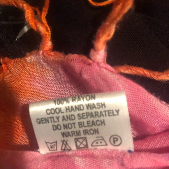 Beach Sarongs - Picture 3 of 4